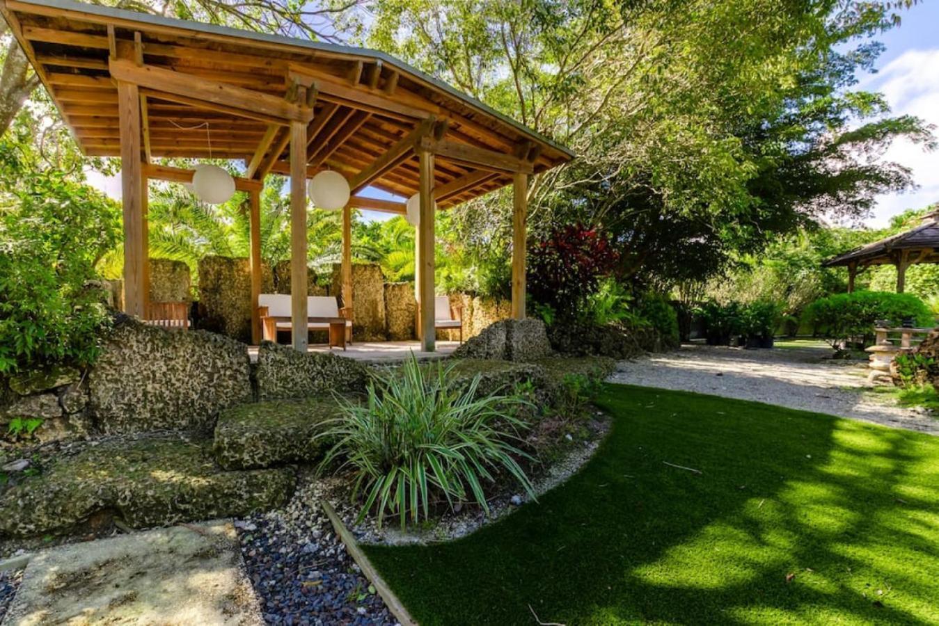 הוילה מיאמי Magical Wonderkoi House In A Japanese Koi Garden מראה חיצוני תמונה
